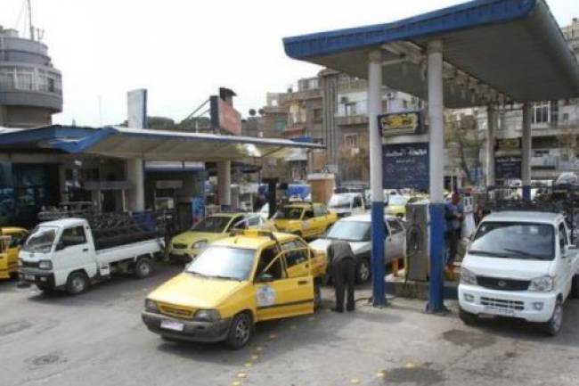 محروقات دمشق : من لم يحصل على البطاقة الذكية سيتمكن من الاستمرار بتعبئة البنزين بضوابط 