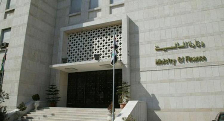 المالية تحجز على أموال مستثمرين كويتين ومصريين  منهم مرزوق الخرافي ضمانة لغرامات تصل لأكثر من 1.3 مليار ليرة 