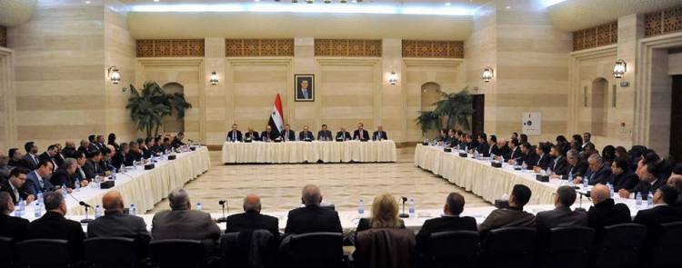 مجلس الوزراء يقر تعديلات بمجالس إدارة غرف الصناعة واتحادها من خلال رفع مستوى التمثيل الحكومي فيها