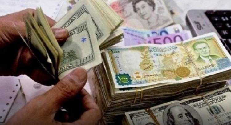 المركزي يرفع سعر دولار الجمارك لـ706 ليرات وتاجر يحذر من ارتفاع أسعار المستوردات