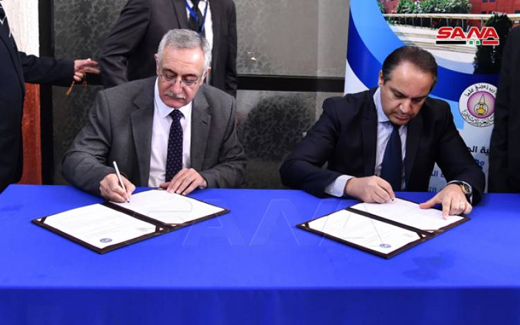 غرفة صناعة دمشق وكلية الهندسة الكهربائية والميكانيكية يوقعان مذكرة تفاهم لتطوير المشاريع الصناعية ودعم مهارات الطلاب
