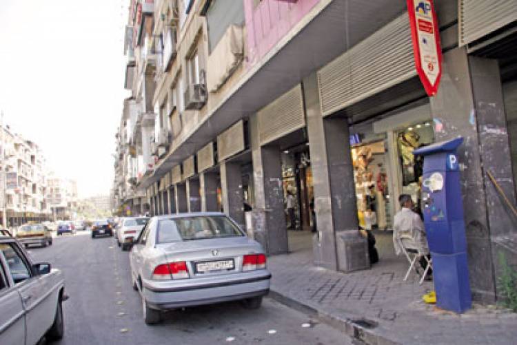 محافظة دمشق تعهد المواقف المأجورة في شوارعها بـ2.1 مليار ليرة سنوياً