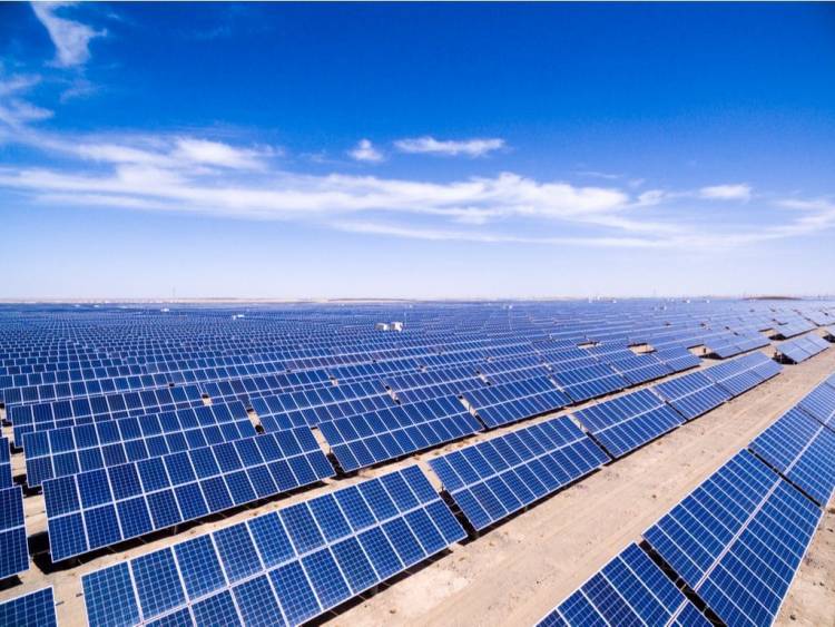 مشروع ضخم لتوليد الكهرباء عبر الطاقة الشمسية قريباً في عدرا الصناعية 