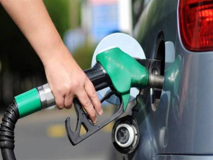 محروقات : 6 كازيات في دمشق وريفها ستبيع البنزين والمازوت بسعر الكلفة وخارج البطاقة الذكية 